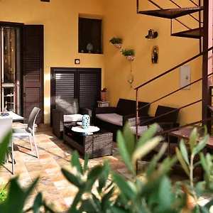 Appartement L’elegante Dépendance Del Barone Francesco Sala Italie